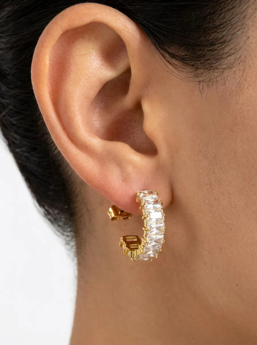 LYSKANT Pozlátené náušnice so zirkónmi